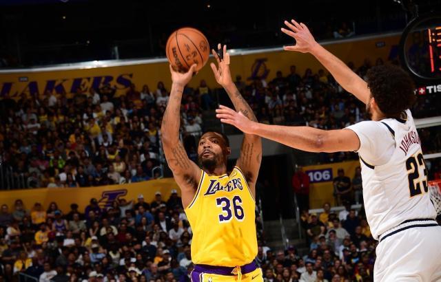 500彩票网集团-正负值断层领跑全队！湖人1100万捡漏斯马特真香