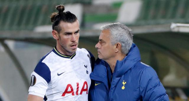 500彩票网体育官方-穆帅谈贝尔缺阵：检查显示没问题 但他表示不舒服